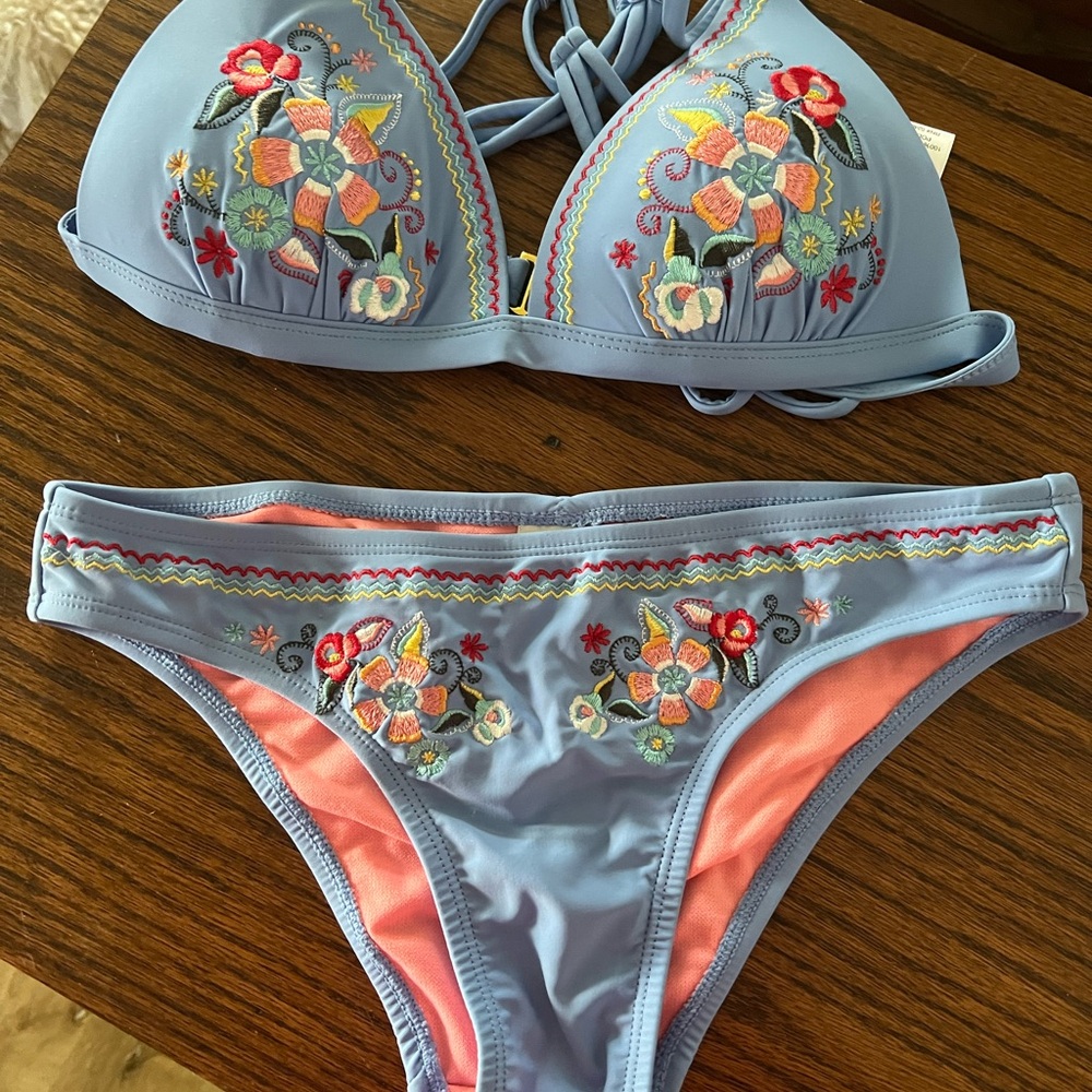 Time and Tru Blue Floral Bikini